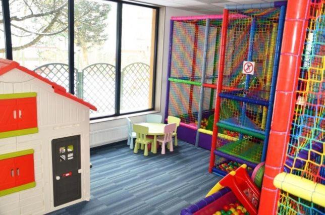 Apartamentyprzymorzu Apartament Z Basenem I Bawialnia Kołobrzeg Kültér fotó